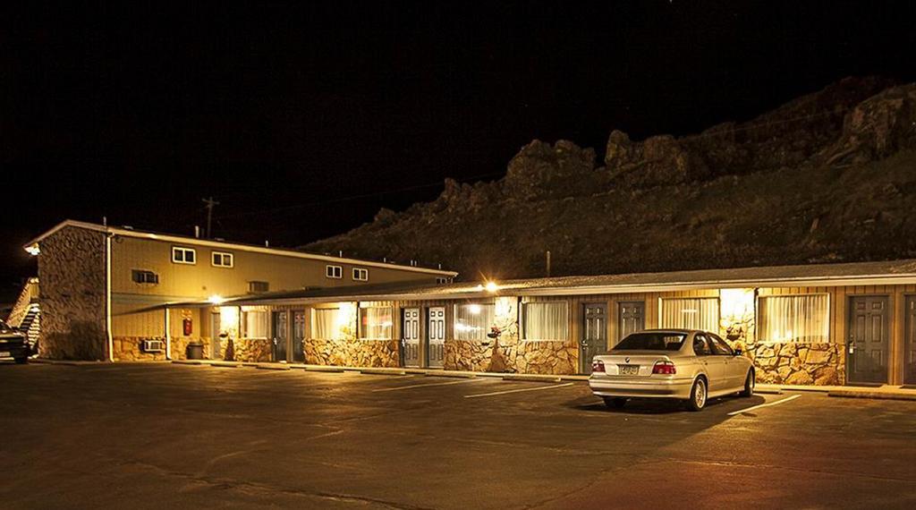 Three Rivers Inn Biggs Junction Exteriör bild
